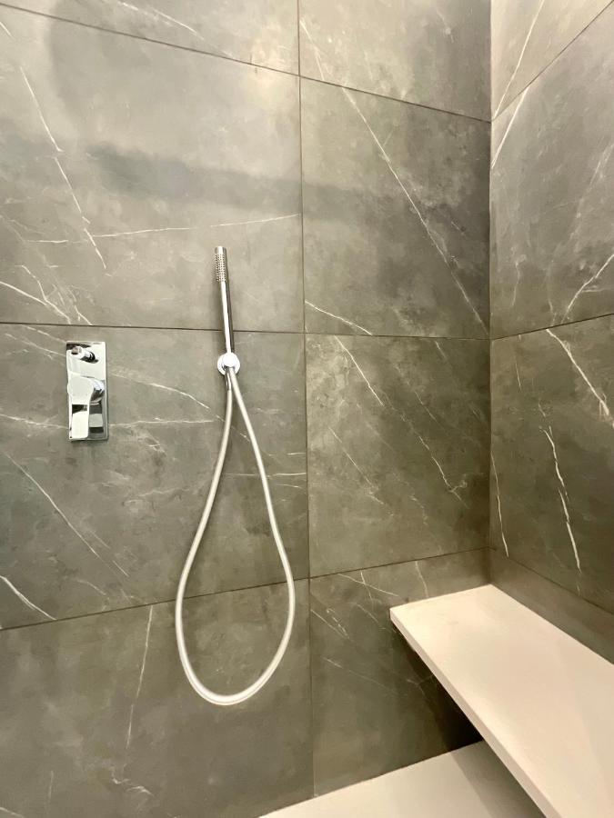 Apartment Suite - Charlize - In The Heart Of Μιλάνο Εξωτερικό φωτογραφία